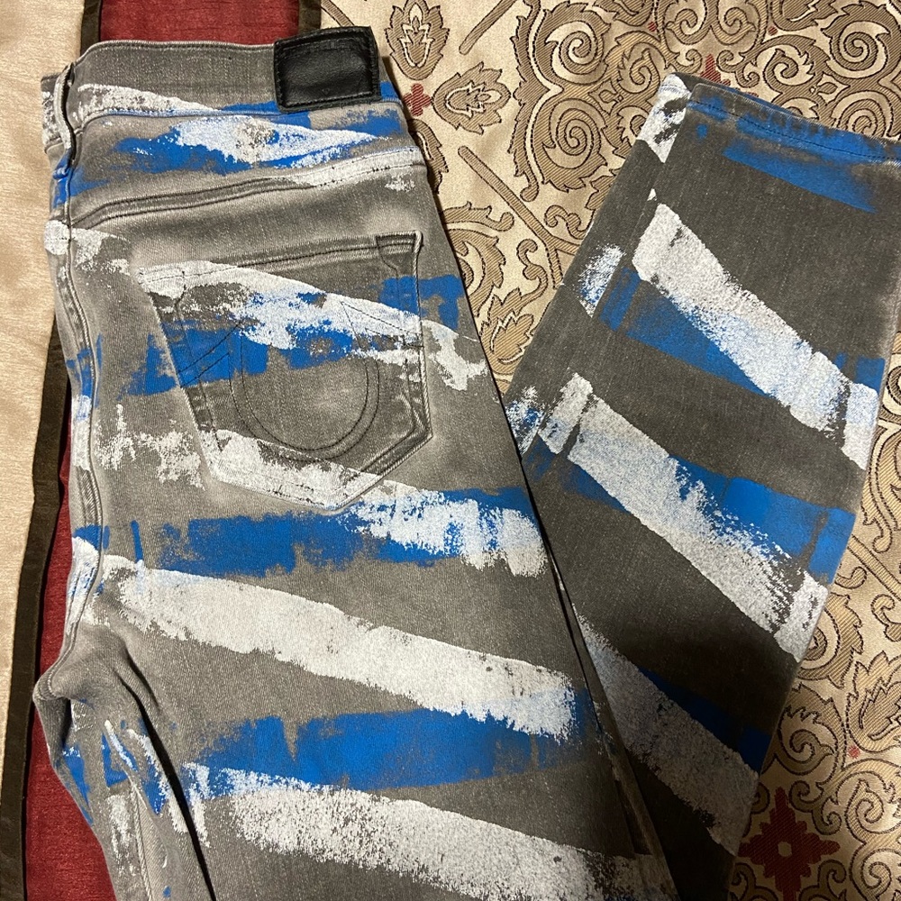 Jeans - Picture 2 of 2